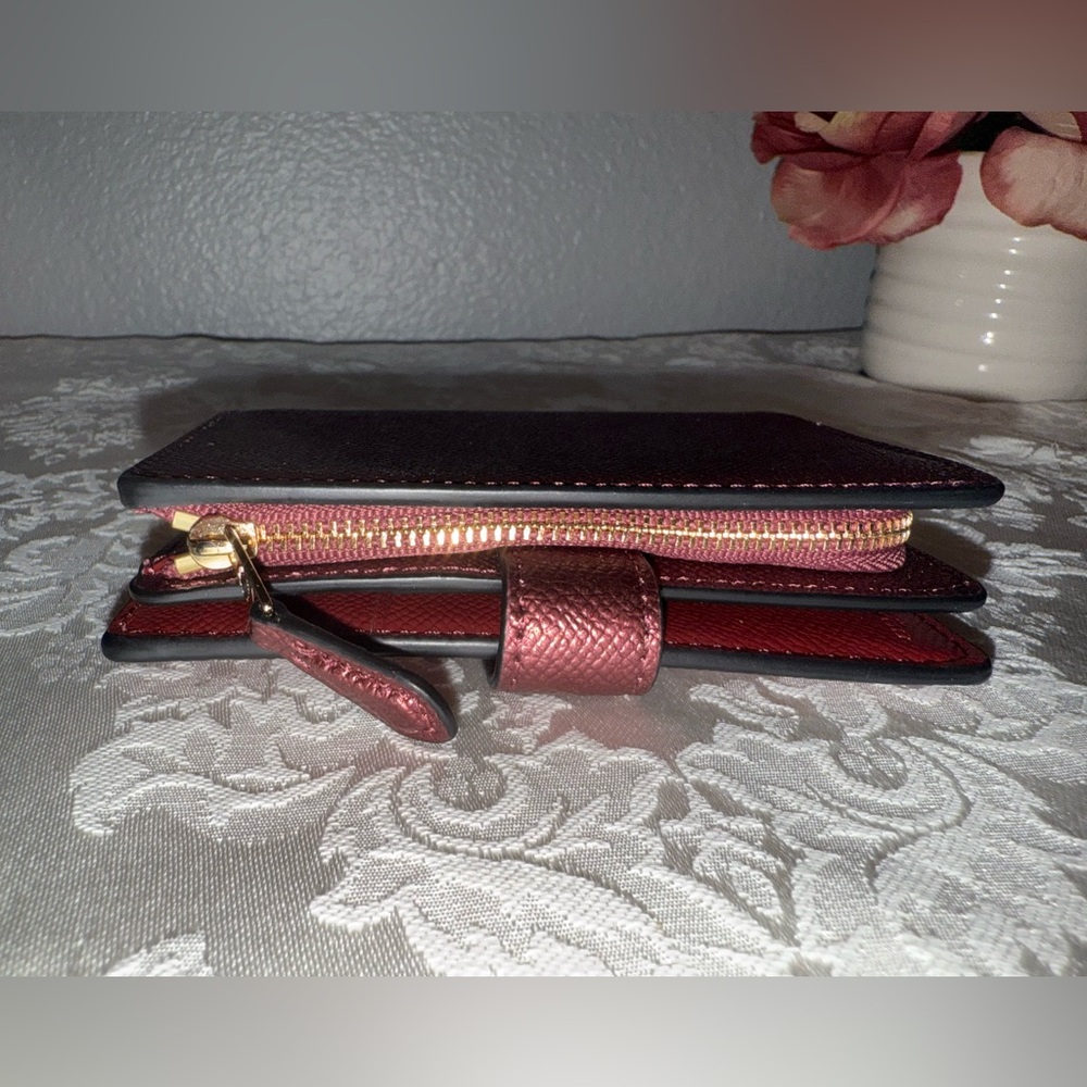 Coach Leather Medium Zip Wallet NWT Rose Gold Wine Compact Cash Cards - Picture 8 of 13